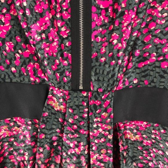 Cynthia Steffe Silk Multicolor Sue Cerise Zip Front Sleeveless Dress size 6 - Picture 4 of 12